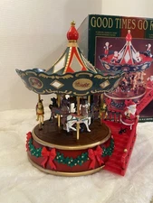 Vintage 1996 Maisto Carousel horse merry go round Animated Illuminated musical 