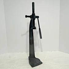 Indestro Mfg Co of Chicago - Wine Press or Bottle Capper