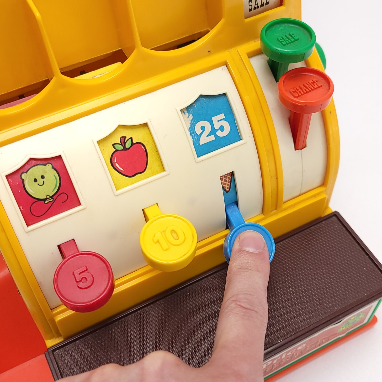 как выглядит Vintage Fisher Price Cash Register Toy 1974 Working фото