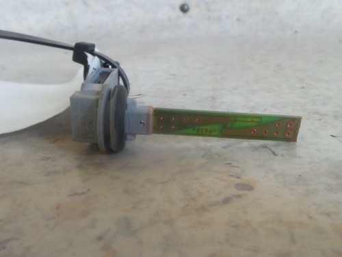 VOLKSWAGEN GOLF TEMPERATURE SENSOR, GEN 5, 07/04-02/09 04 05 06 - Picture 4 of 5