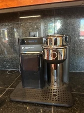 Drinkworks Home Bar Single-Serve Pod-Based Premium Cocktail Maker