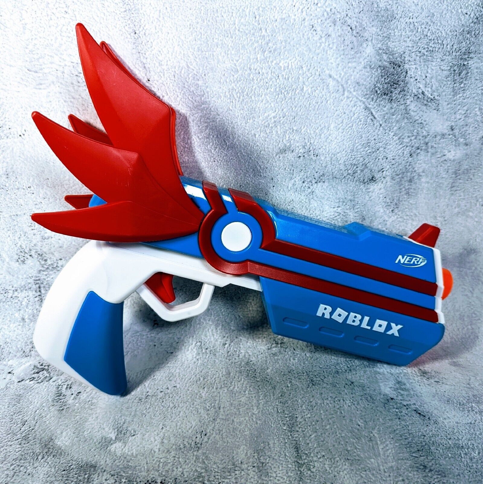 Lança Dardos – Nerf Roblox MM2 – Dartbringer – Clip para 3 Dardos – Hasbro  - RioMar Aracaju Online