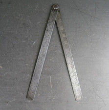 Antique Chesterman No.653m 24" Folding Rule with Whitworth Pitch Thread Scale