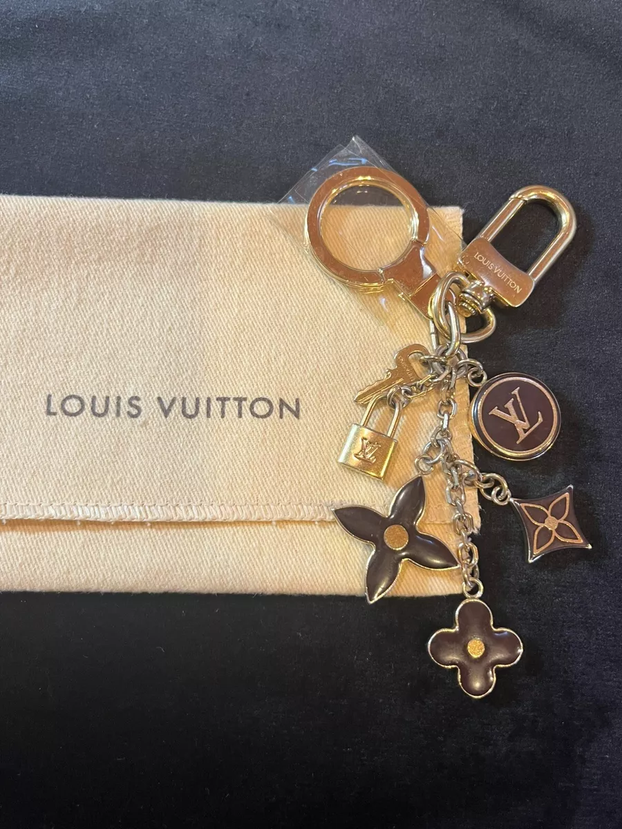 Why you should have: Louis Vuitton Key Ring Chain 