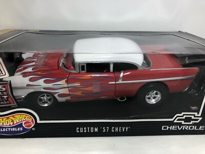 HOTWHEELS 57’ CHEVY 1:18 Hot Wheels - Custom '57 Chevy (Red / White) - 1:18 Scale
