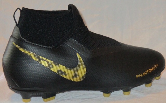 black and gold soccer cleats nike