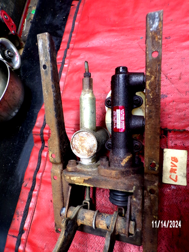 MG Midget, Sprite Brake & Clutch Pedal Assembly with Master Cylinders, Original, - Photo 2/2