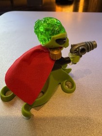 LEGO CMF Alien Conquest Commander and Farmer 7065 Retired From Store Display