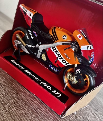 Bike Figure Moto Gp Casey Stoner Collectible Model Motorcycle Racing Sports - Picture 2 of 5