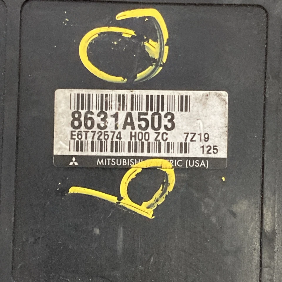 2009 三菱 Galant ECU/ECM 88631A503 — 第 2/3 张图片