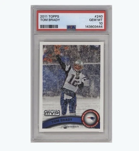 GOAT 🔥 2011 Topps Tom Brady #240 PSA 10 League MVP Football