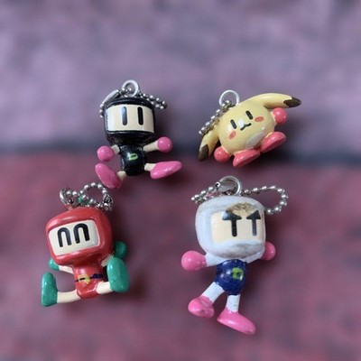 BombMan Bomberman Pomyu Charm Figures ×4, Retro Showa Era, RareNotes: