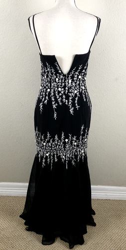 Jovani Dress Women 6 Black White Embroidered Formal Quiet Luxury Elegant Classic - Picture 2 of 18