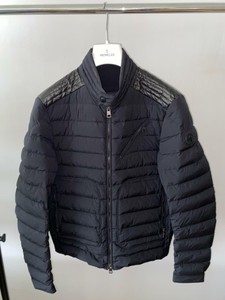 moncler casaco