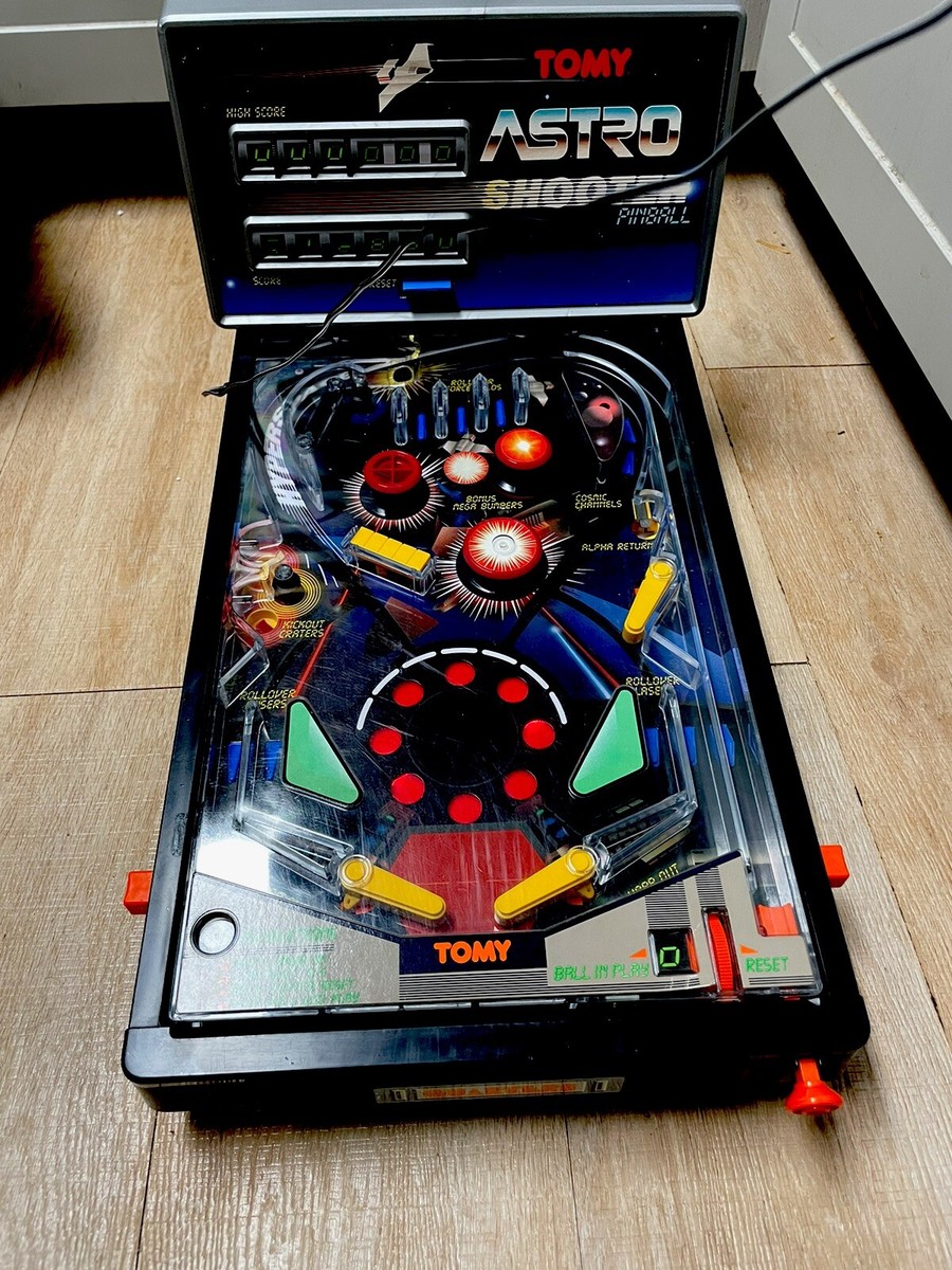Vintage Boxed TOMY Astro Shooter Pinball tabletop electronic game