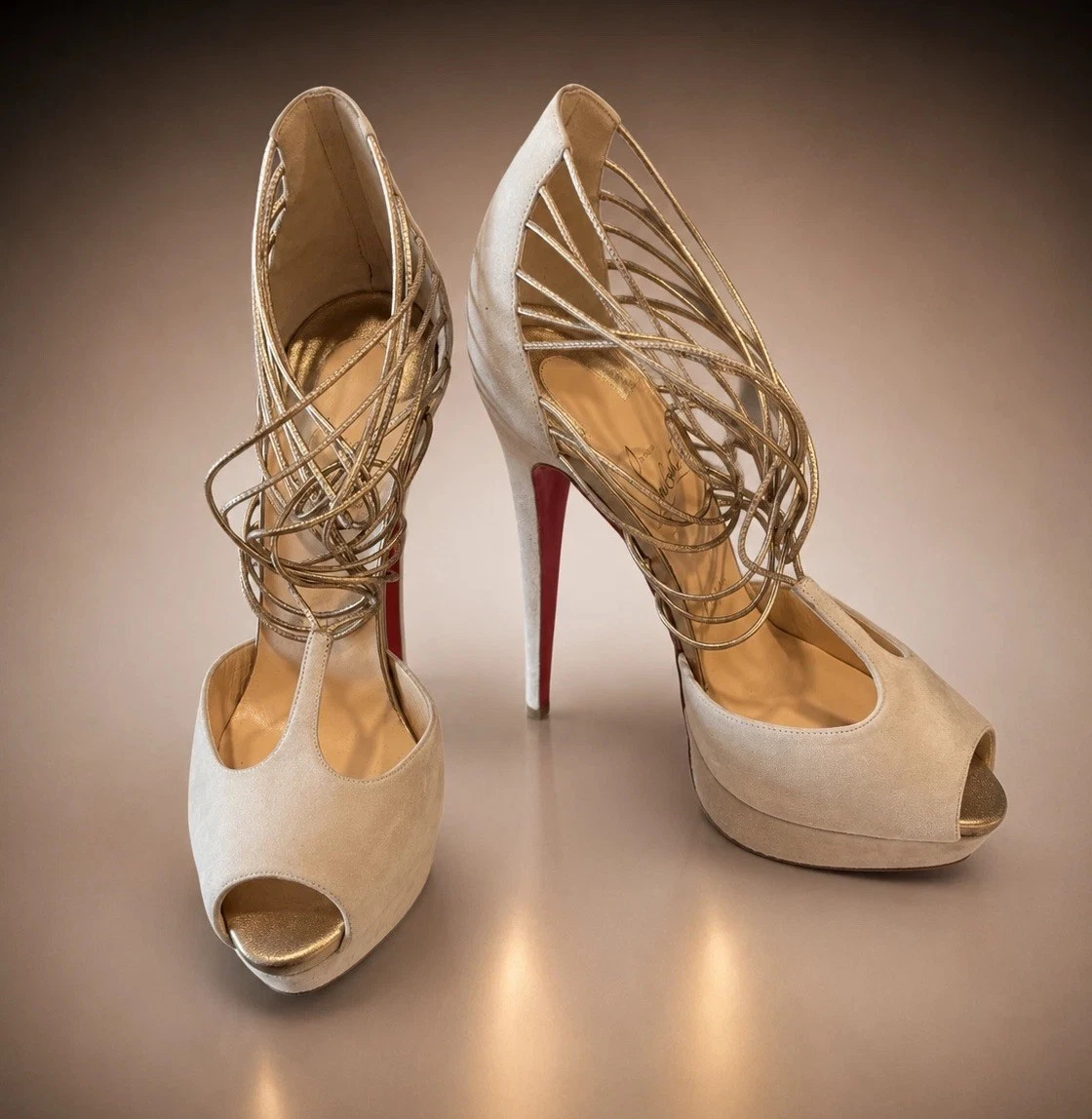 Christian Louboutin ゴールド　ルブタン 36 リペア済 Christian Louboutin Gold Heels for Women for sale - eBay