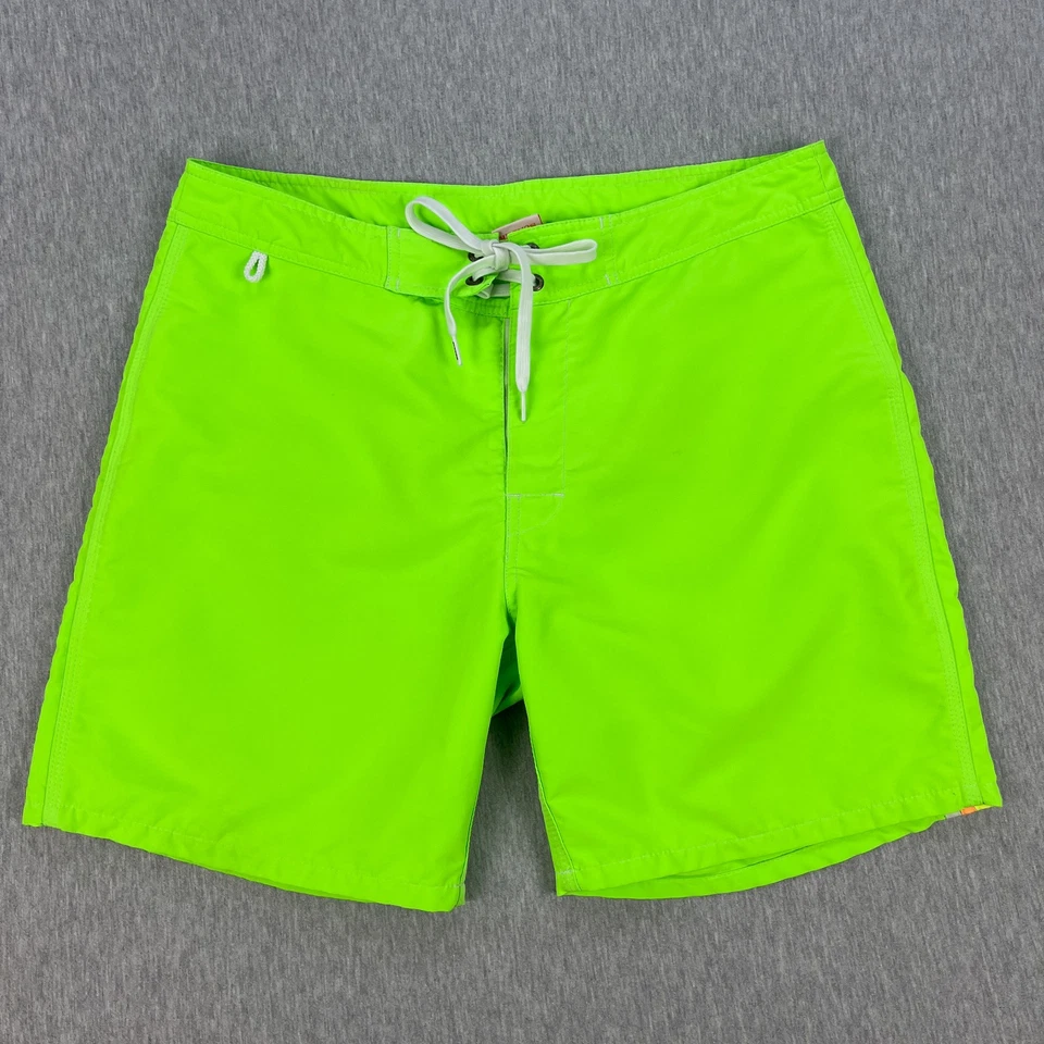 Pantalones cortos Sundek Rainbow para hombre 34 verde de alta visibilidad 6" ins. Surf forrado de malla brillante! Foto 3 de 4