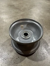 Use 1x Wheel Hub For Pneumatic Wheelbarrow Lawn Truck Wheels Tires 4.10/3.50-4"