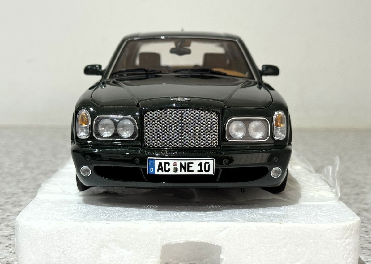 1/18 BENTLAY ARNAGE T・2002/minichamps 1:18 Bentley Arnage R 2002 - Minichamps [Unboxing] - YouTube