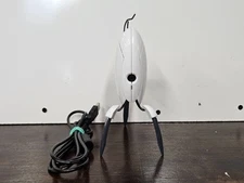 ThinkGeek Valve Portal 2 Aperture Science Sentry Turret USB Desk Defender Read