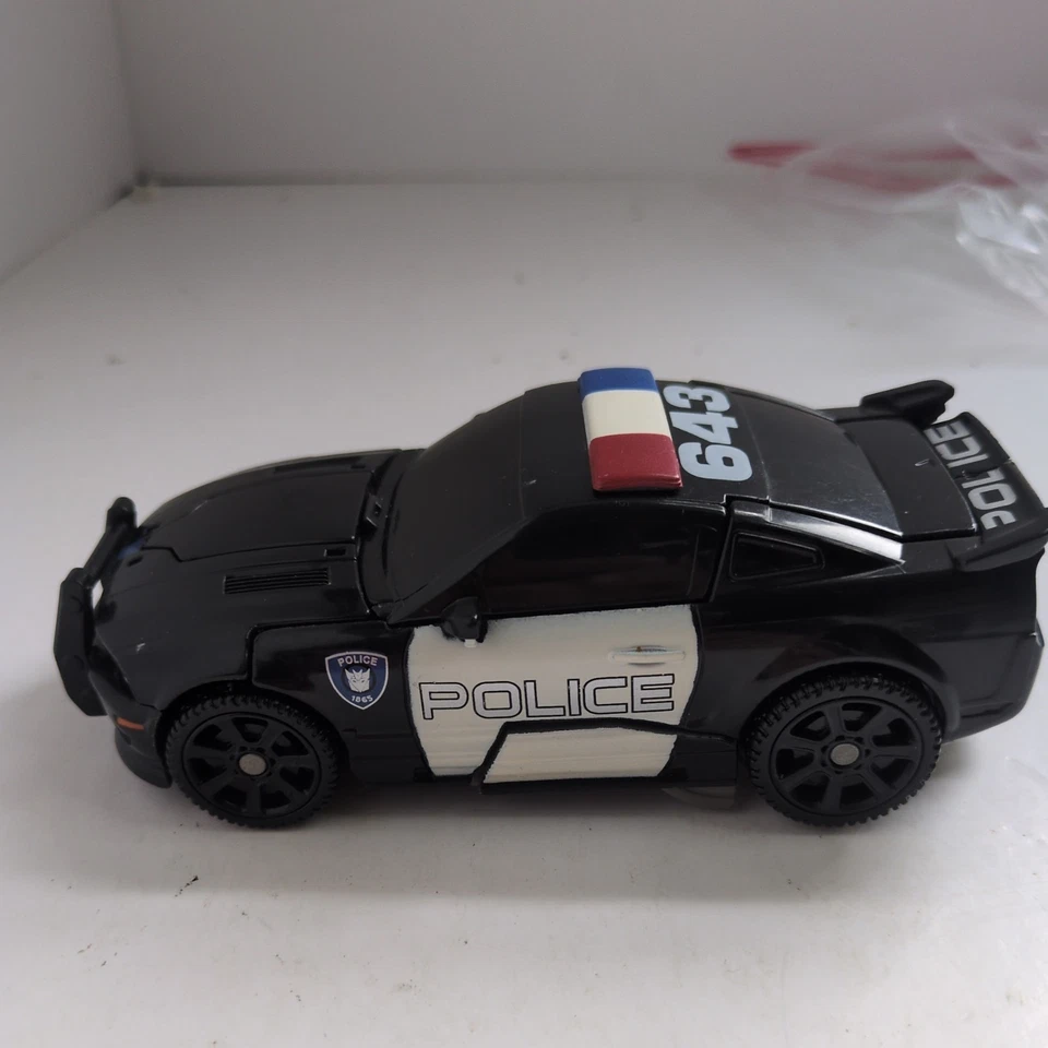 TRANSFORMERS BLADE SHIELD BARRICADE ROBOT POLICE CAR HASBRO 2007 PRE-OWNED - Image 3 of 4