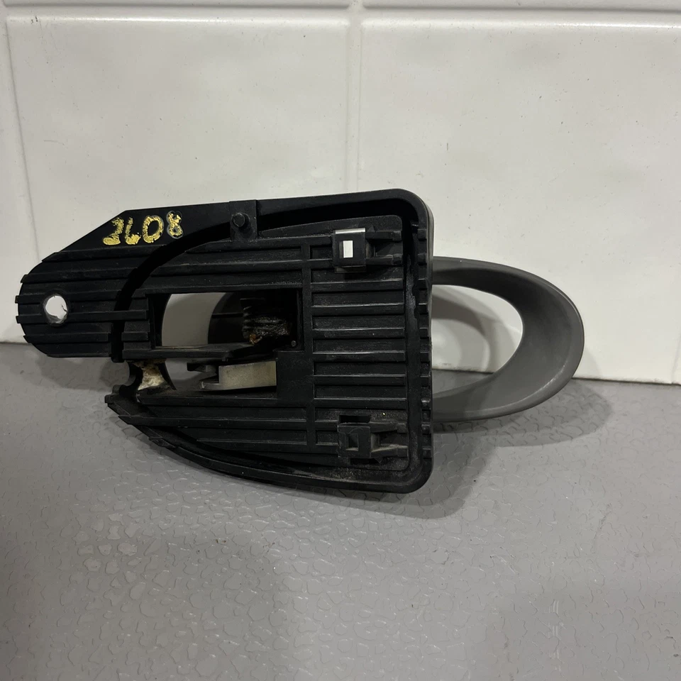 1996-1999 Ford Taurus Sedan destro dianteiro ou traseiro interior maçaneta da porta cinza fabricante de equipamento original - Imagem 4 de 4