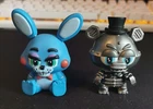 Five Nights At Freddy's Vinyl Lot Mystery Minis Bonnie Freddy Endoskeleton
