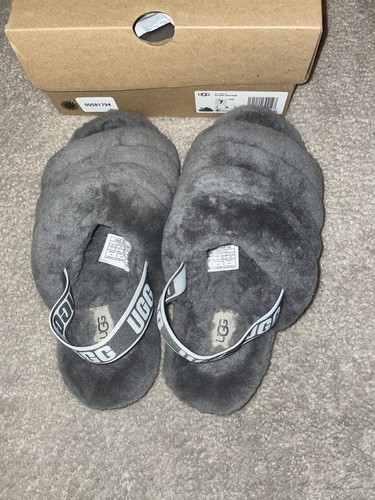 ugg fluff yeah box