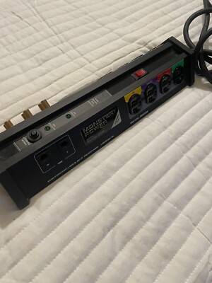 Monster Power Home Theater Power Center HTS1000