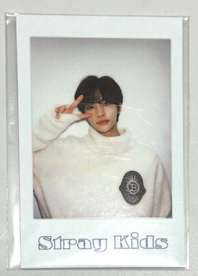 スキズ　トレカ　ヒョンジン　2022 シーグリ　ポラロイド Stray Kids HYUNJIN Season's Greetings 2022 Official Polaroid