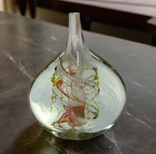 Michael Harris Isle of Wight Glass Lollipop Bud Vase 1974-79 Irish Swirl Art