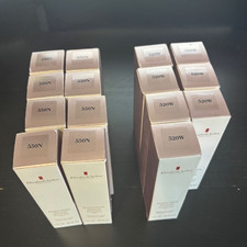 Joblot 15 x Elizabeth Arden Flawless Foundation Makeup 30ml, 550N and 520W