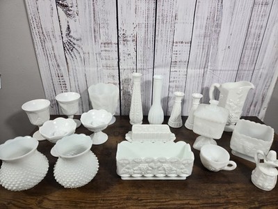 18 Pcs Vintage Fire King Anchor Hocking Westmoreland Milk Glass Indiana Colony 