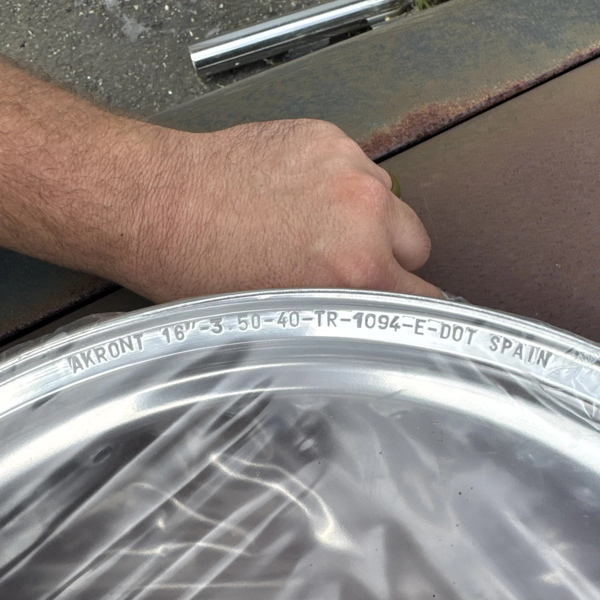 New old stock Polished Aluminum 16 x 3.5 , 40 Spoke Wheel / Rim Harley chopper