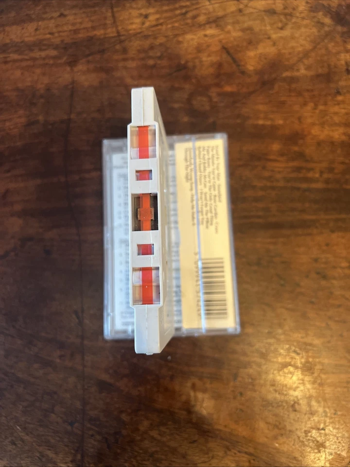 Loretta Lynn Sings Country 14 Tracks Cassette Tape Compilation Album - Image 2 of 4