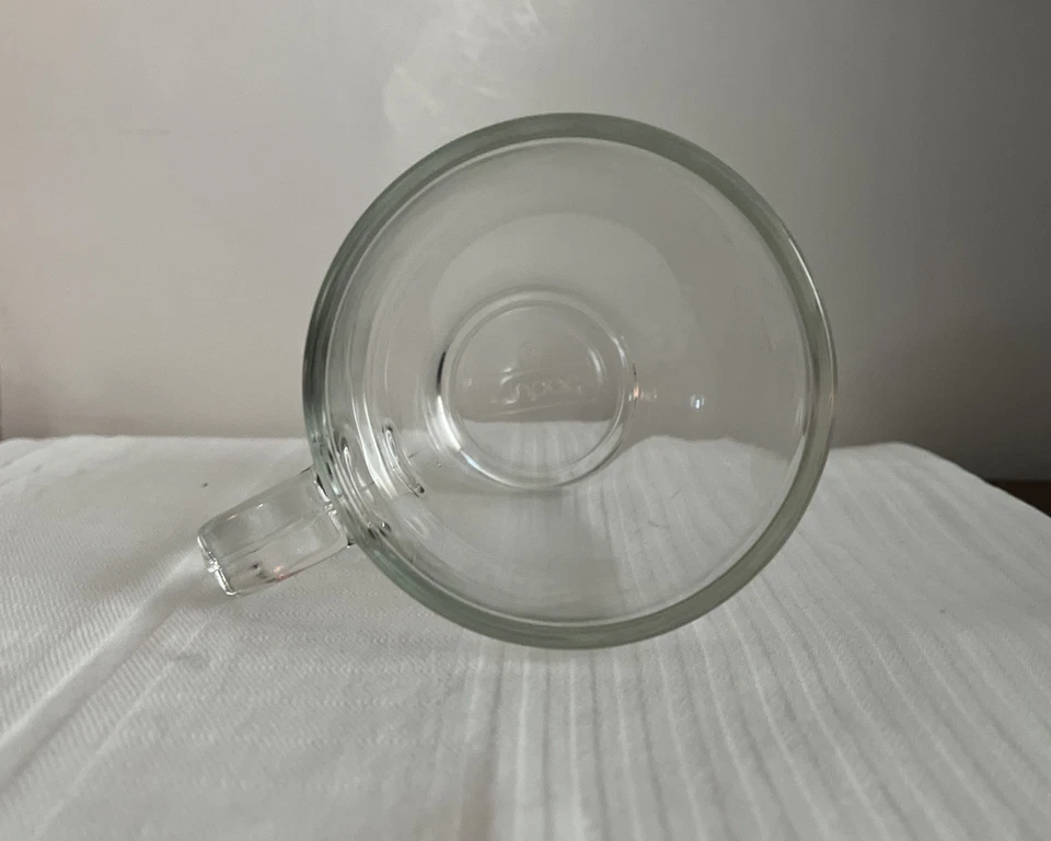 Taza de bistró de vidrio transparente de doble pared Bodum Foto 2 de 3