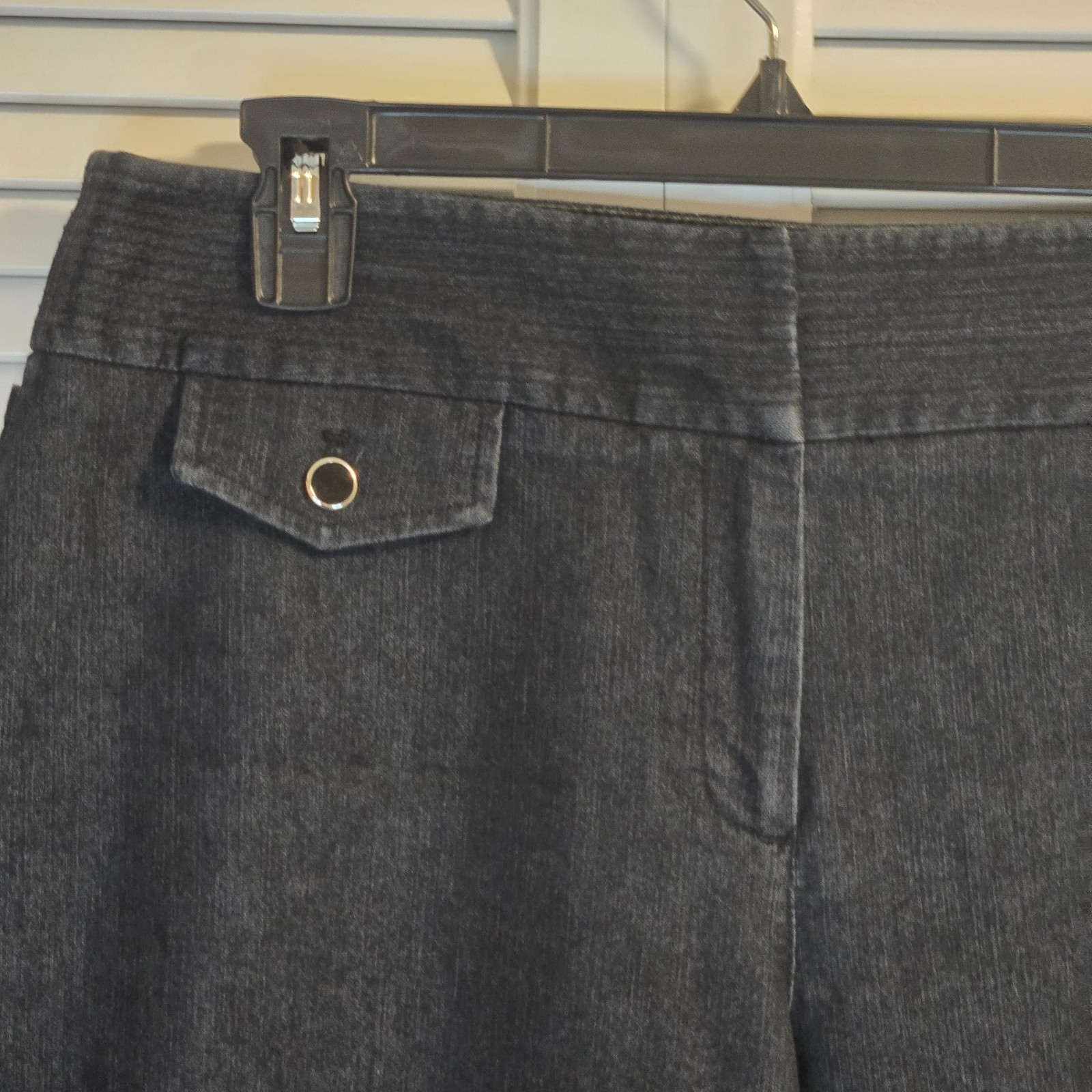 Apostrophe Black Stretch Cropped Denim Button Wai… - image 4