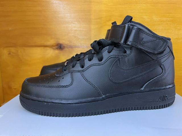 Nike Air Force 1 Mid '07 Triple Black 