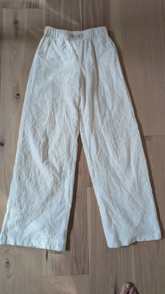 Womens Studio Seven Designs White Leg Pull On Pants Wear Sz S Eyelet Embroidery - Image 4 of 4