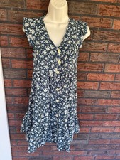 Monteau Ditsy Floral Print Shift Dress Small Short Ruffle Sleeve Stretch Button