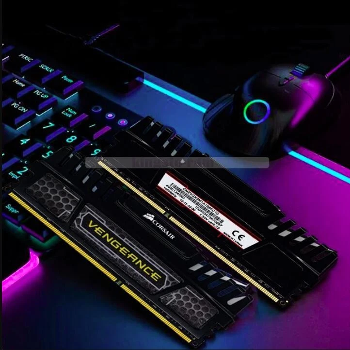 CORSAIR Vengeance 8 GB DDR3 2400 MHz 2133 1866 1600 1333 DIMM Desktop Ram 240Pin - Image 4 of 4