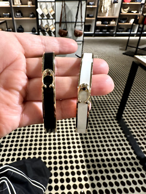 Coach Signature Push Hinged Bangle GOLD/CHALK & Gold/Black F67480