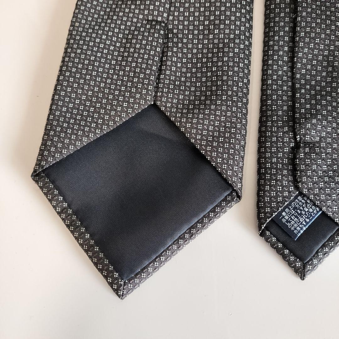 Bibiy. ROSETTE NECK TIE bibiy ROSETTE NECK TIE ネクタイ グレー