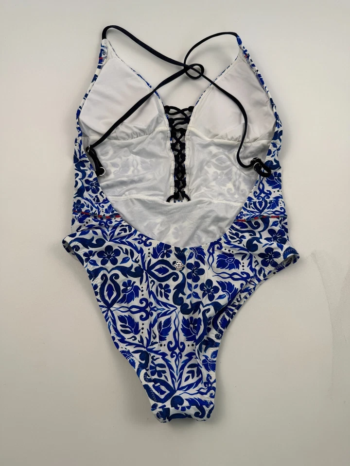 Traje de baño Nanette Lepore para mujer de una pieza con espalda abierta acolchado de cachemira talla S nuevo con etiquetas Foto 2 de 4