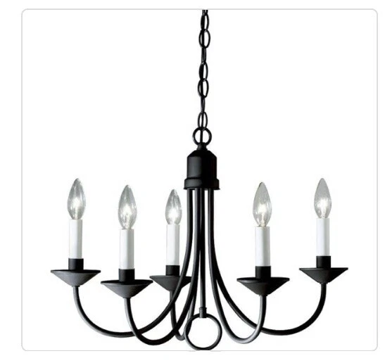 Candelabros y accesorios de techo tradicionales de hierro fundido