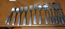 Oneida Community Stainless  Paul Revere 36 piece Silverware Forks Spoons Knives
