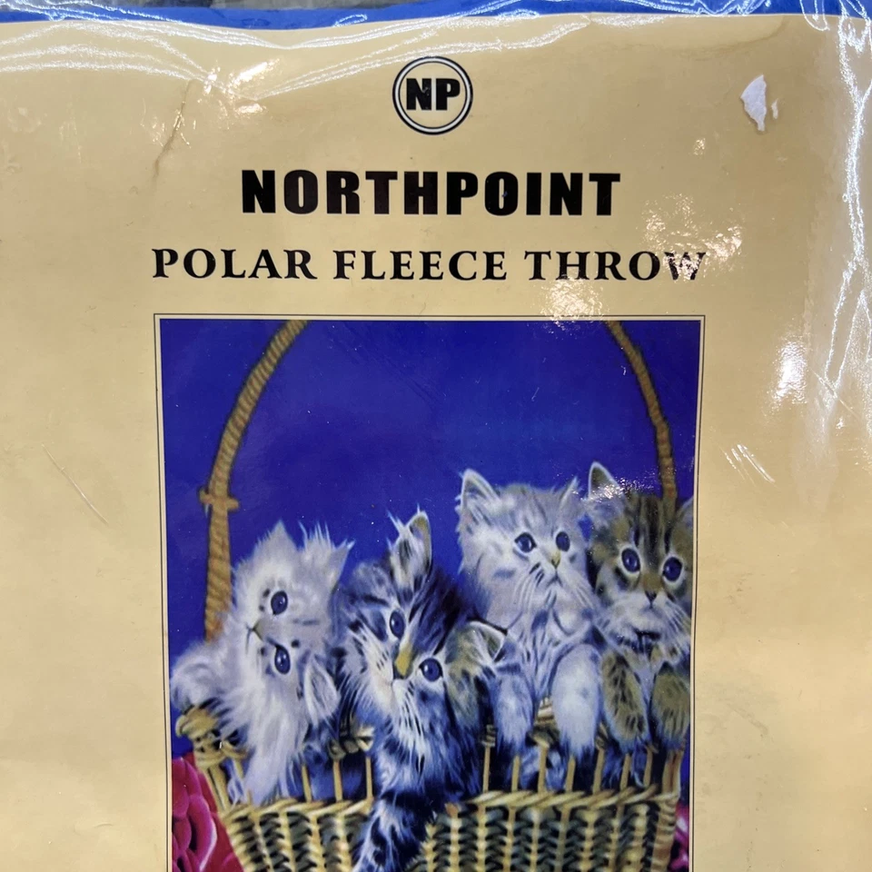 North Point Kitten in Basket Light Polar Fleece Throw Blue 100% Polyester 50x60 - Image 4 of 4