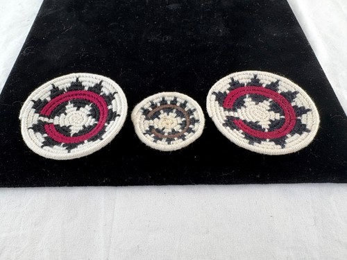 Trois paniers de mariage miniatures en laine navajo - Photo 5/8