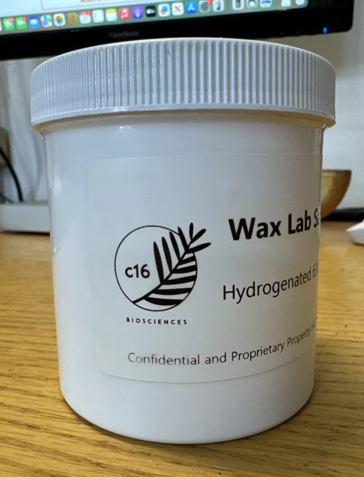C16 Biosciences Hydrogenated 63°C Melt Point Paraffin Wax Palm Wax Synthetic Wax - Image 3 of 4