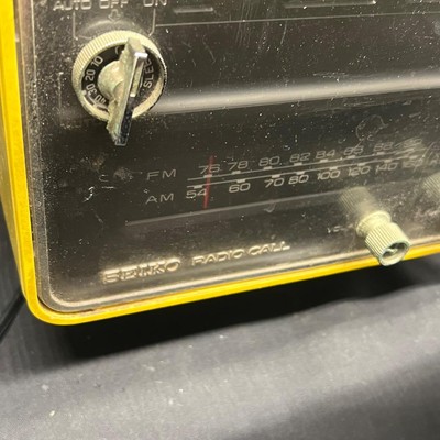 Seiko Retro Yellow Radio Clock Vintage AM FM Working Condition